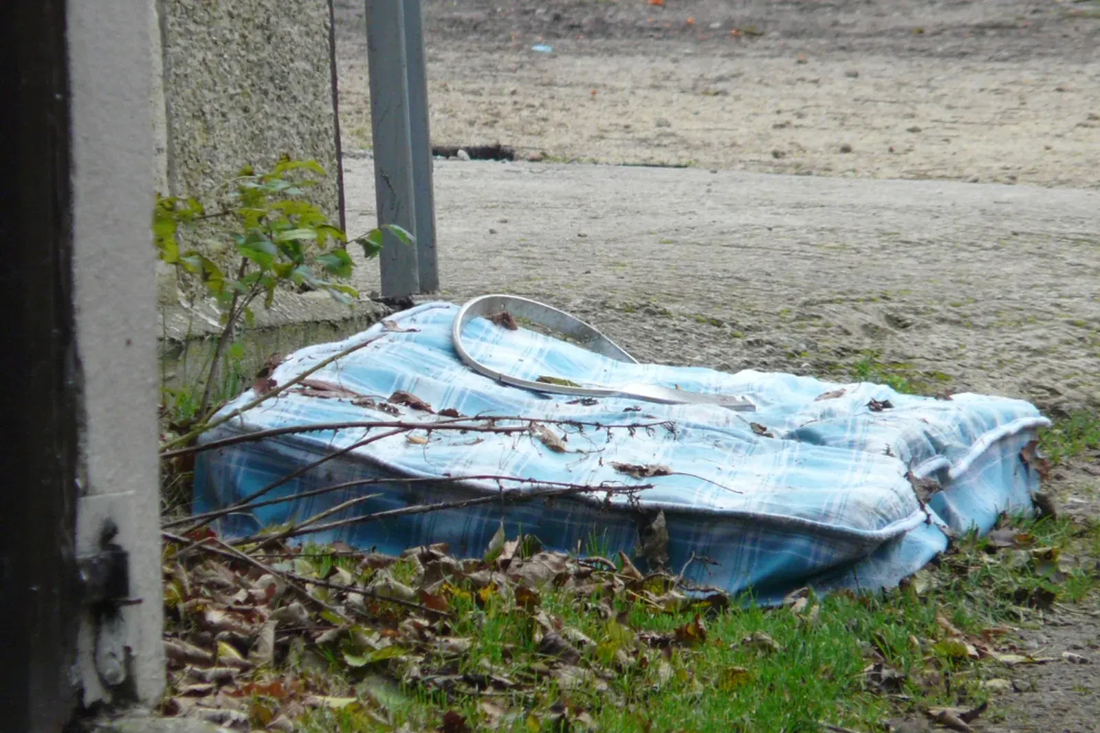 Mattress and Box Spring Removal in Chicopee